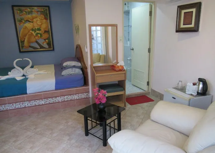 Villa Oranje Pattaya